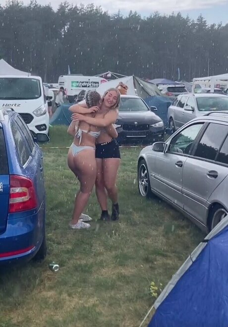 Emma Louisa exklusive top bilder