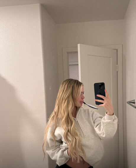 Emily Elizab3th kostenlose nette galerien