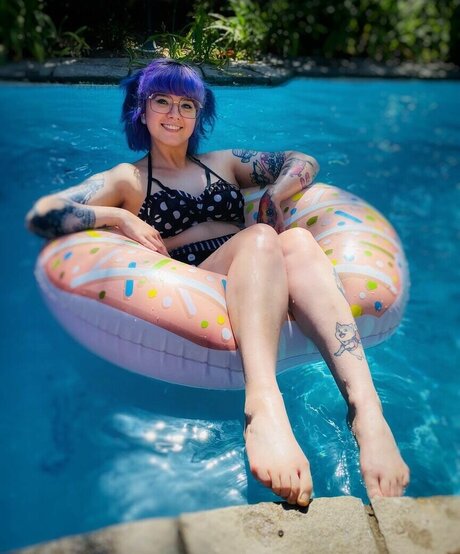 Tabatha Pacer erwachsene nackt bilder