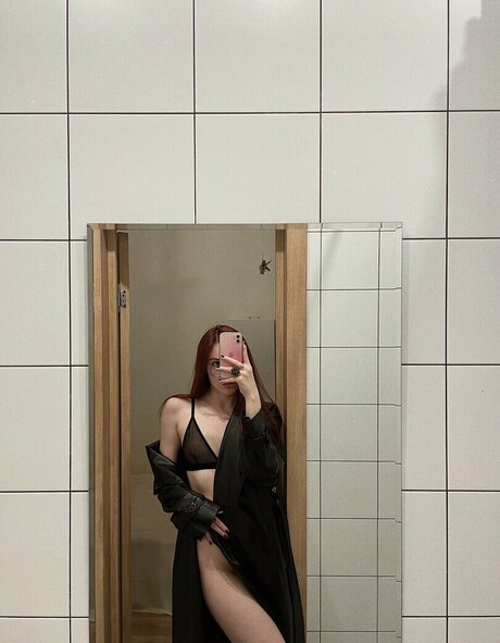 Kuromiromi heiße perfekte foto