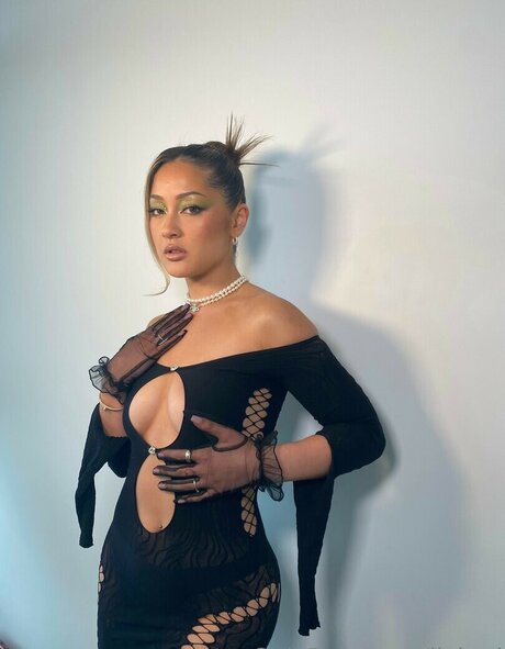 Ellie Zalar heiße sex archiv