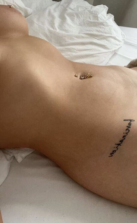 Milena Sing porno kunst galerie