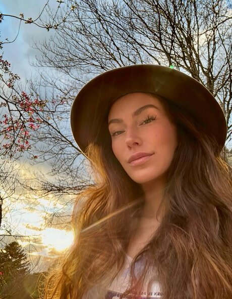 V ctoria7 schauspielerin kunst bild