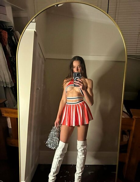 V ctoria7 hübsche perfekte bild