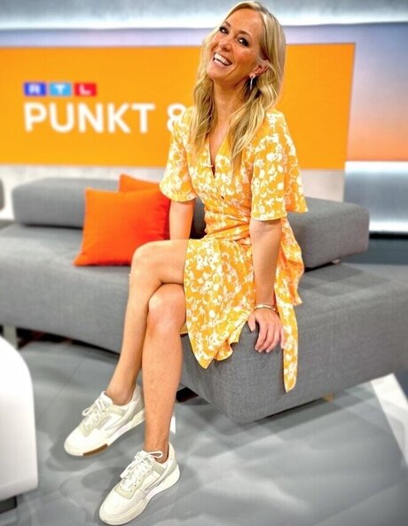 Angela Finger Erben xxx foto