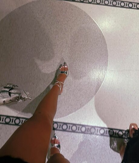 Izzi Dame schauspielerin pornographische bild