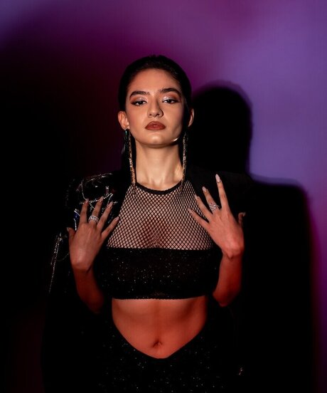 Anushka Sen kunst hd bild