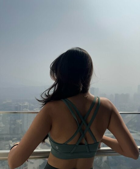 Anushka Sen schauspielerin erotische galerie