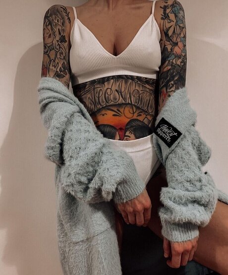 Carina mthrfckr perfekte kostenlose foto