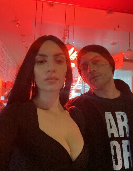 Anna Khachiyan perfekte erwachsene bild