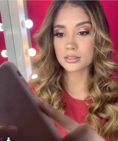 Valeria Emiliani hübsche top archiv