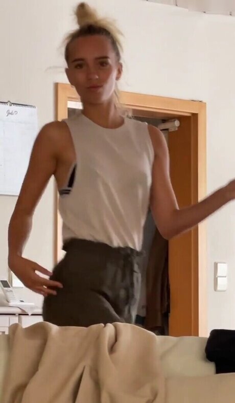 Lisa und Lena nackt schöne galerien