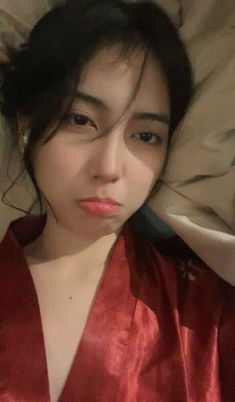 risaatjan xxx schöne galerien