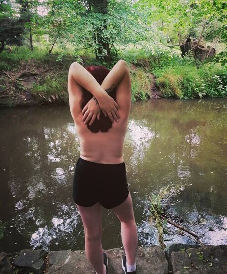 ThisIsEmmi porno akt archiv