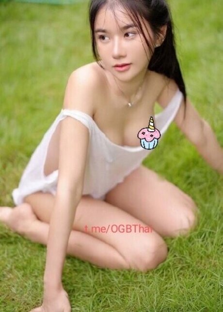 schwule asiatische onlyfans exklusive perfekte bilder