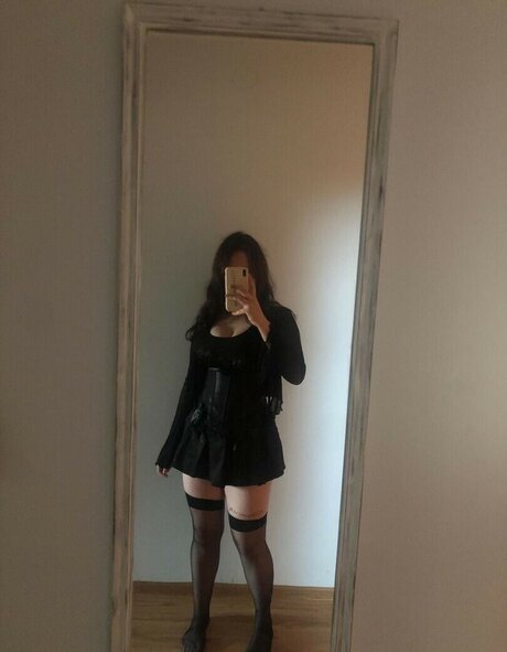 chvjownica21371 model nackte foto