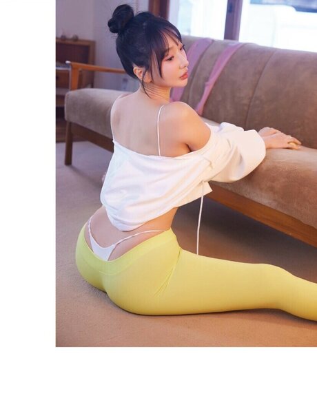 Dayeosin E_ nackt erwachsene bild