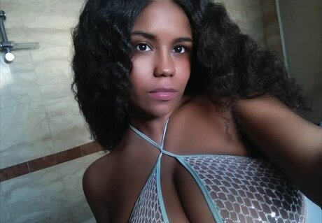 Mery Gatti erwachsene kostenlose fotos