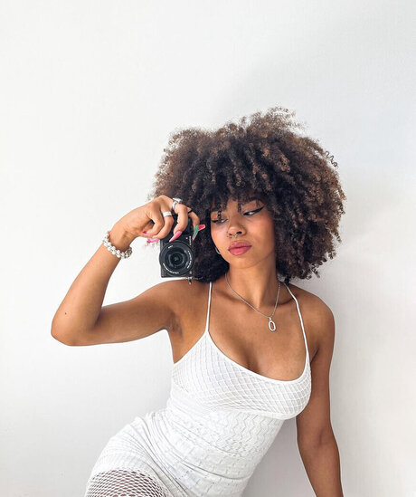 Shania Kraemer sexy nackten galerien