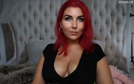 NinaNiceTV model xxx bilder