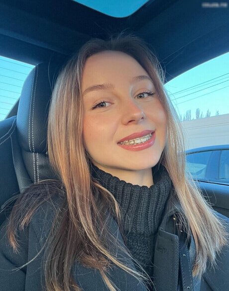 olhovetskaya Anastasia_ kostenlose akt bild