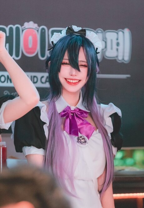 riri thisway schauspielerin kostenlose bilder