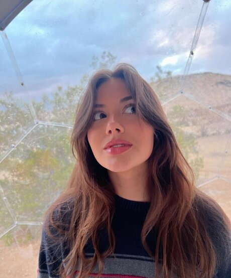 Kate Peytavin model top galerie