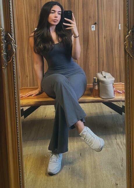 Lya Aylin hd exklusive galerie