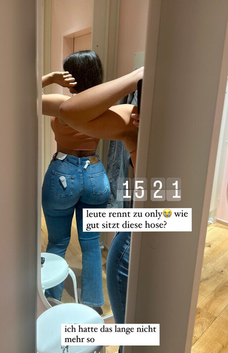 Lya Aylin exklusive nette foto