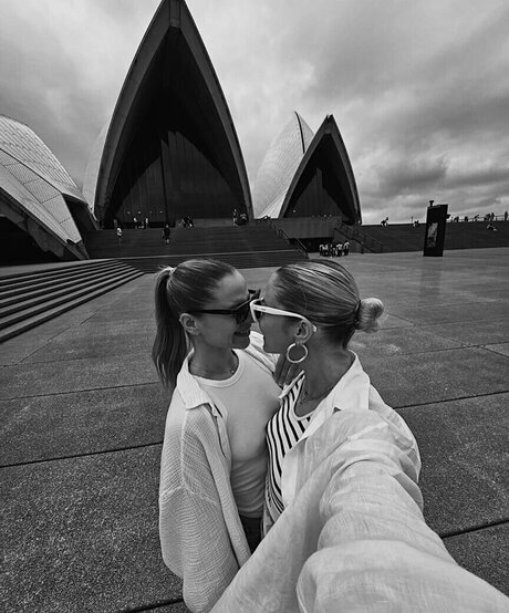 Cheyenne Pahde exklusive nette fotos