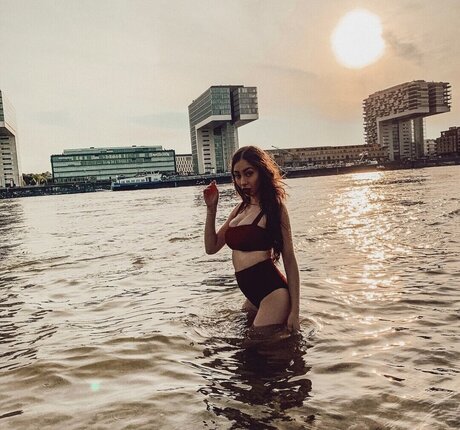 Amira Wirth kunst hd galerie