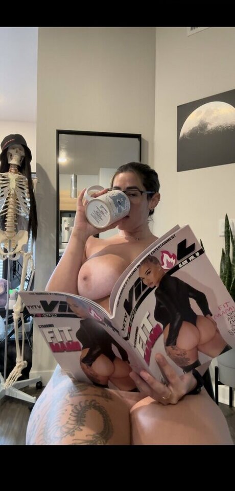 Nikoleashleyy top archiv