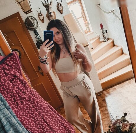 Nicole Miss opel top sexy foto