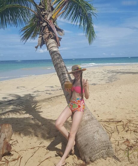 Klaudia Giez porno erotische fotos