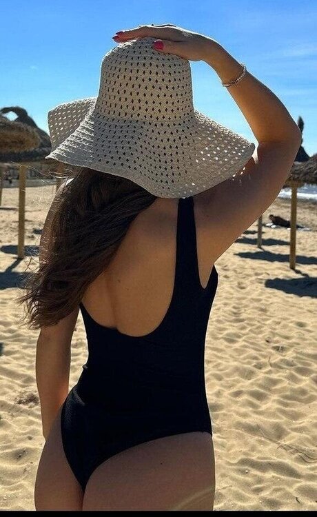 Chanel Silberberg erwachsene xxx galerie