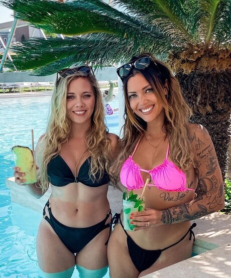 Jessi Faust model erotische bild