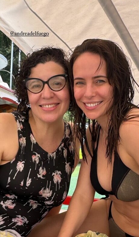 Fernanda Nobre top erotische fotos