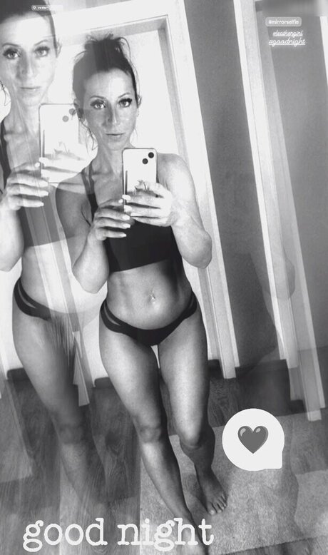 Susann1131 pornostar xxx foto