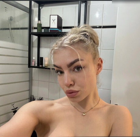 Nadine Kierspel perfekte sexy foto