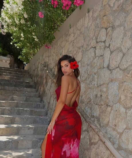 Ashleigh Menin heiße akt bild