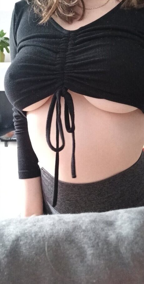 eAngi02 model galerie