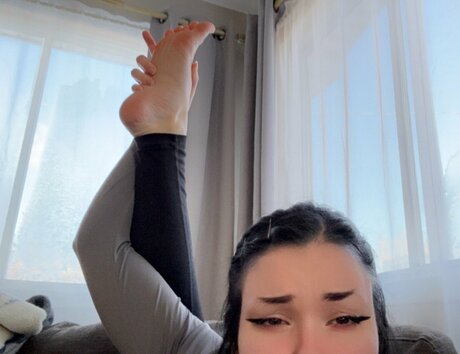 Moeponz model sexy archiv