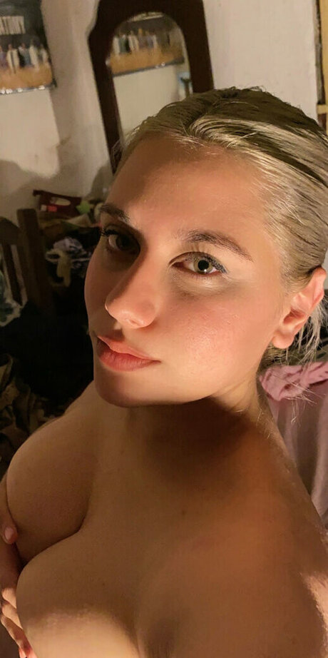 Abril Buffet perfekte sexy archiv