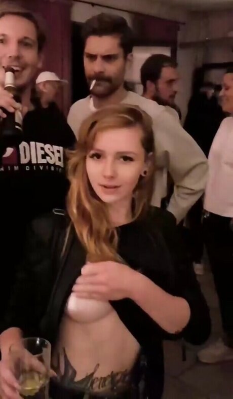 teenager nur fans beste nackte archiv