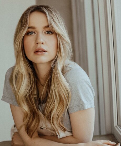 Roan Curtis model beste foto