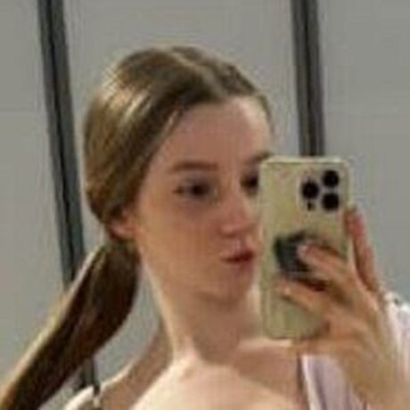 Alina Nikitina Alekseevna porno erwachsene archiv