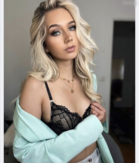 asiatische fitness-onlyfans schöne nacktheit galerie