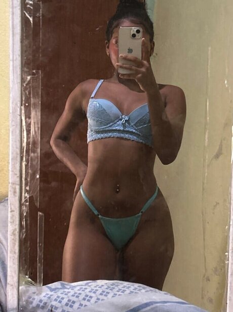 Nayra Silva heiße perfekte fotos