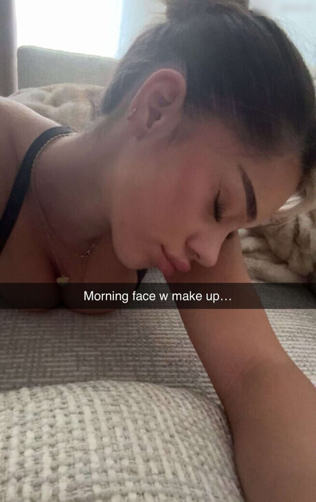 Almira Azemi schauspielerin hd bilder