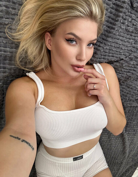 milf cumshot onlyfans heiße sexy galerien